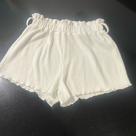 SHEIN size 10Y white shorts - Picture 1 of 1
